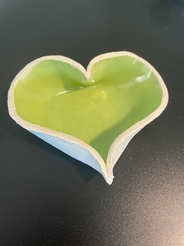 Håndlavet hjerteskål fra ByLine Ceramics i Valby.