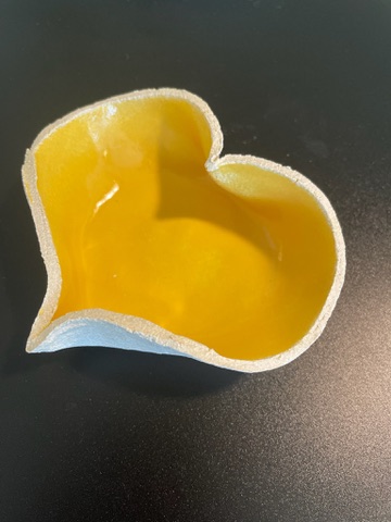 Håndlavet hjerteskål fra ByLine Ceramics i Valby.