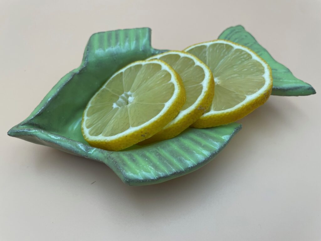 Håndlavet citronfisk fra ByLine Ceramics i Valby