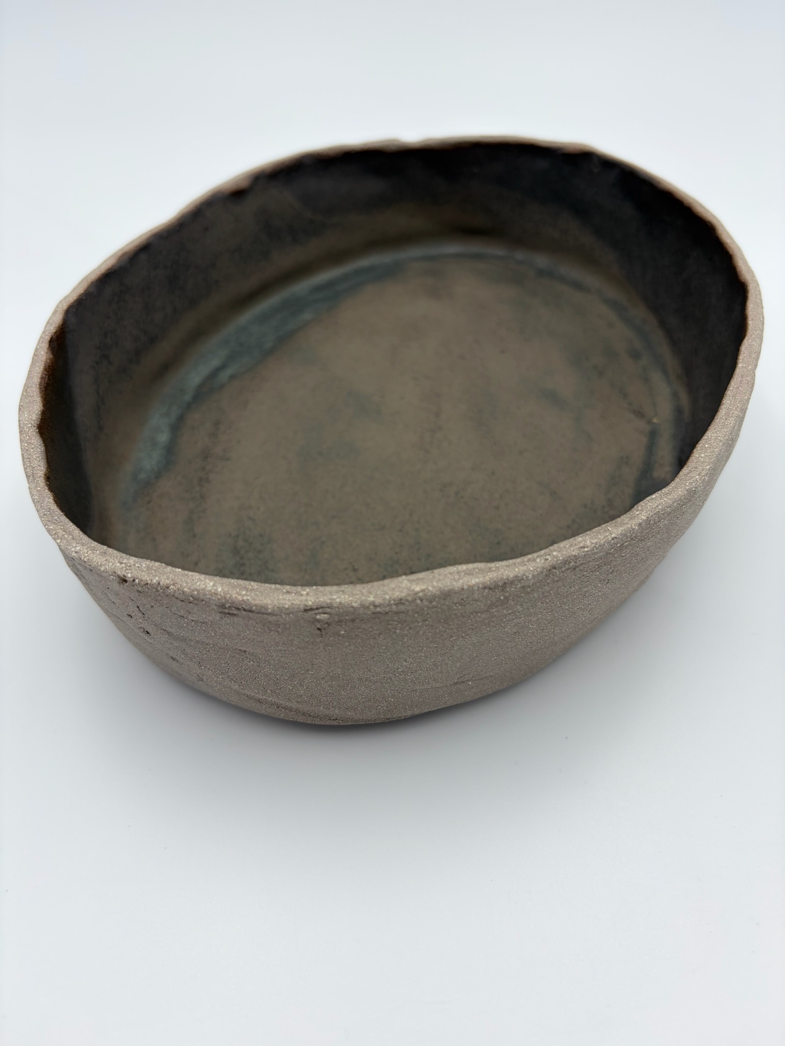 Håndlavet ovnfast fad med skiferglasur | Skumring | ByLine Ceramics